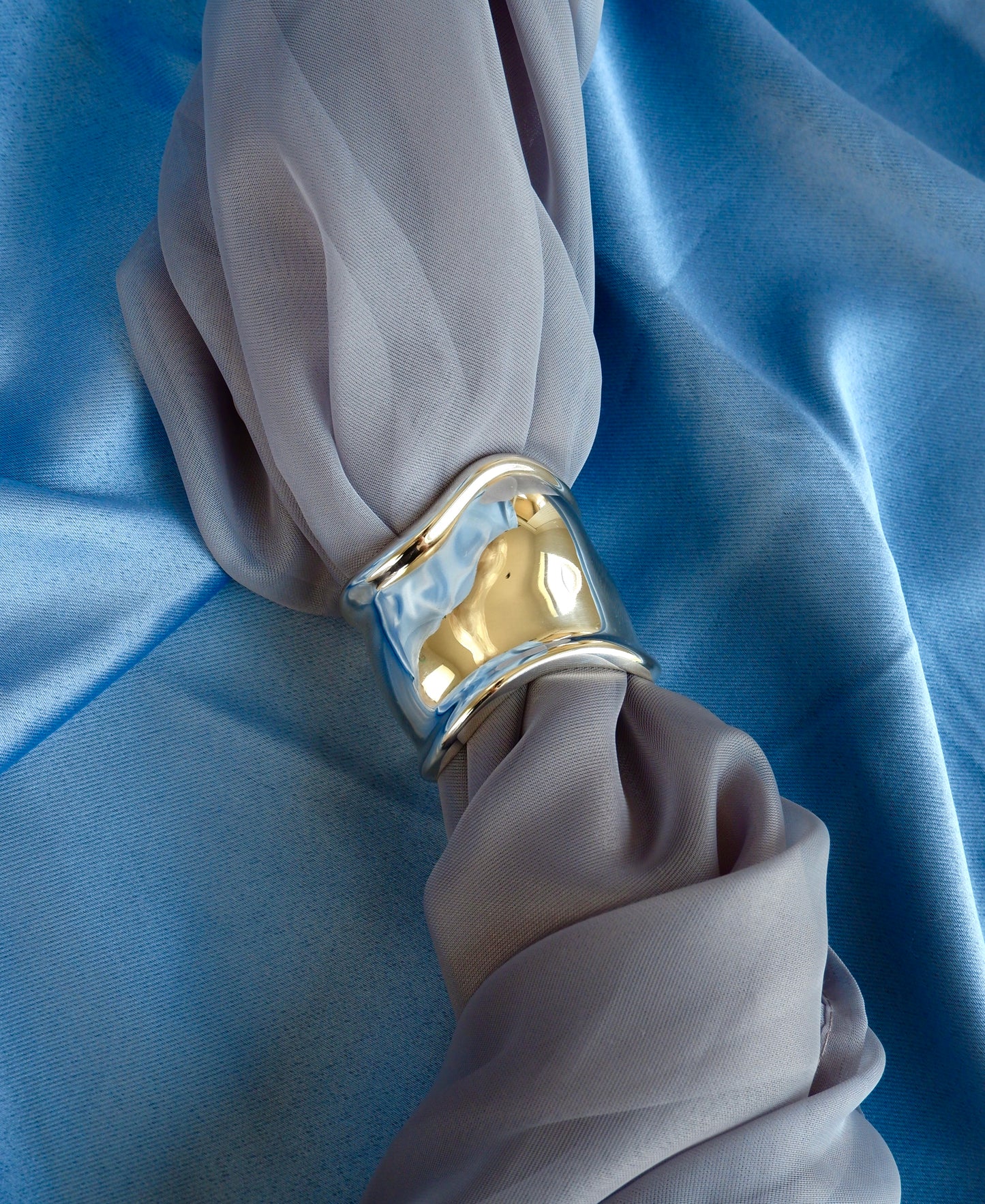 Vintage 1978 Tiffany & Co. Elsa Peretti Medium Bone Cuff - Right Wrist
