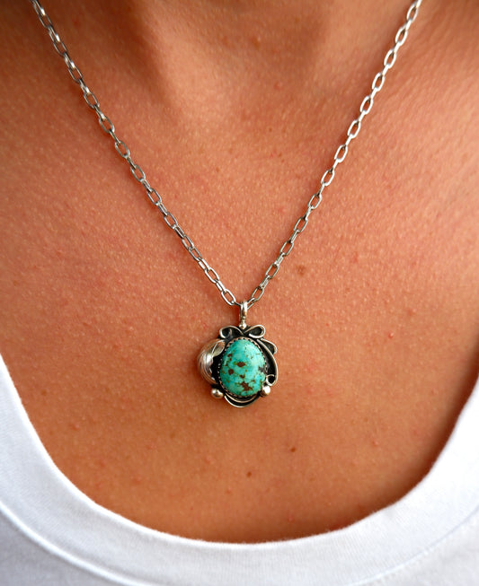 Navajo Style Turquoise Pendant Necklace