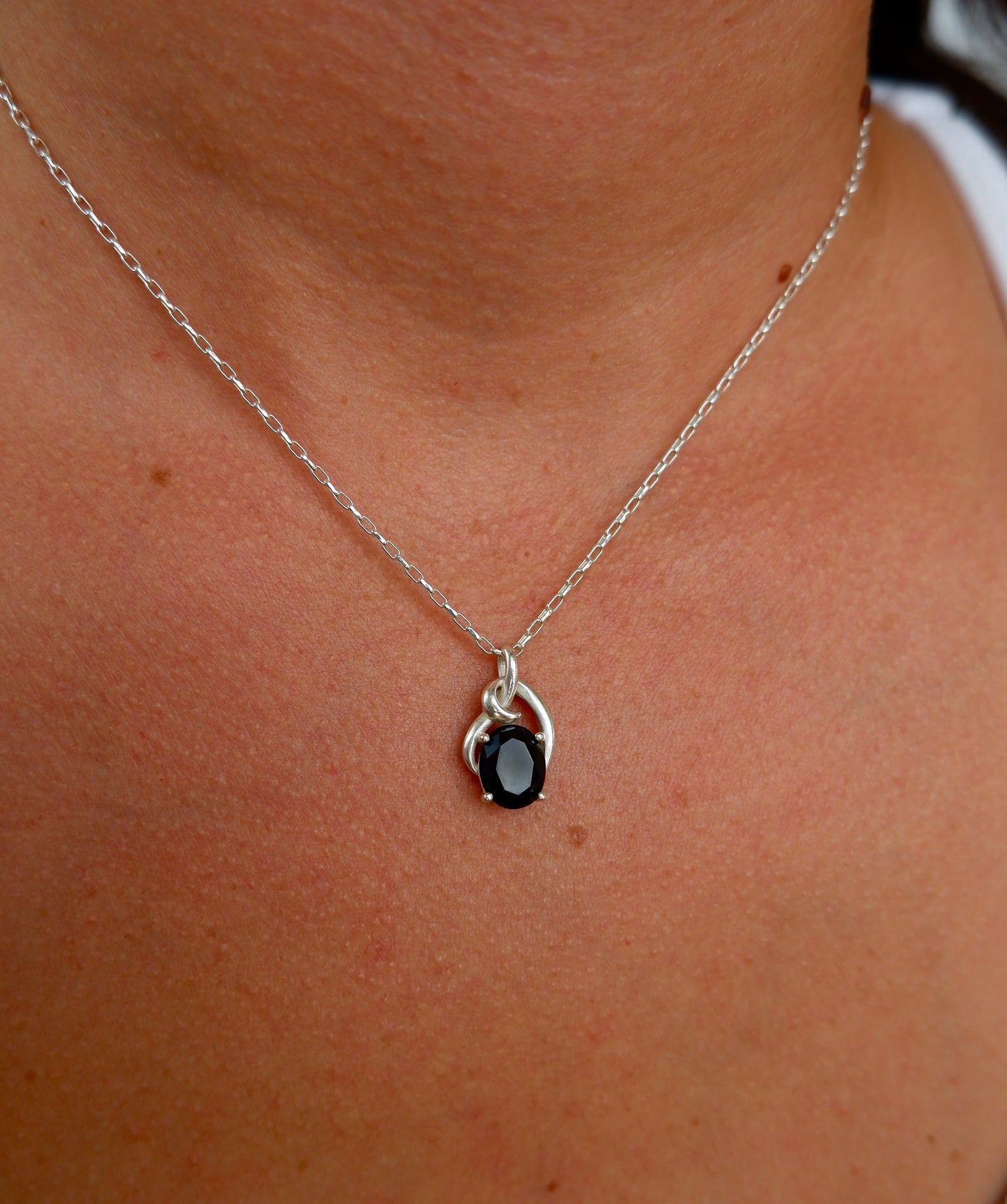 Dainty Black Onyx Pendant Necklace