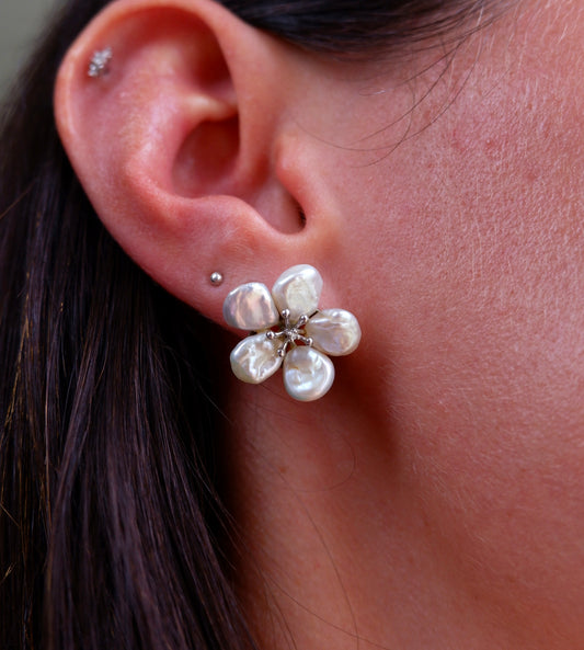 Freshwater Pearl Flower Stud Earrings