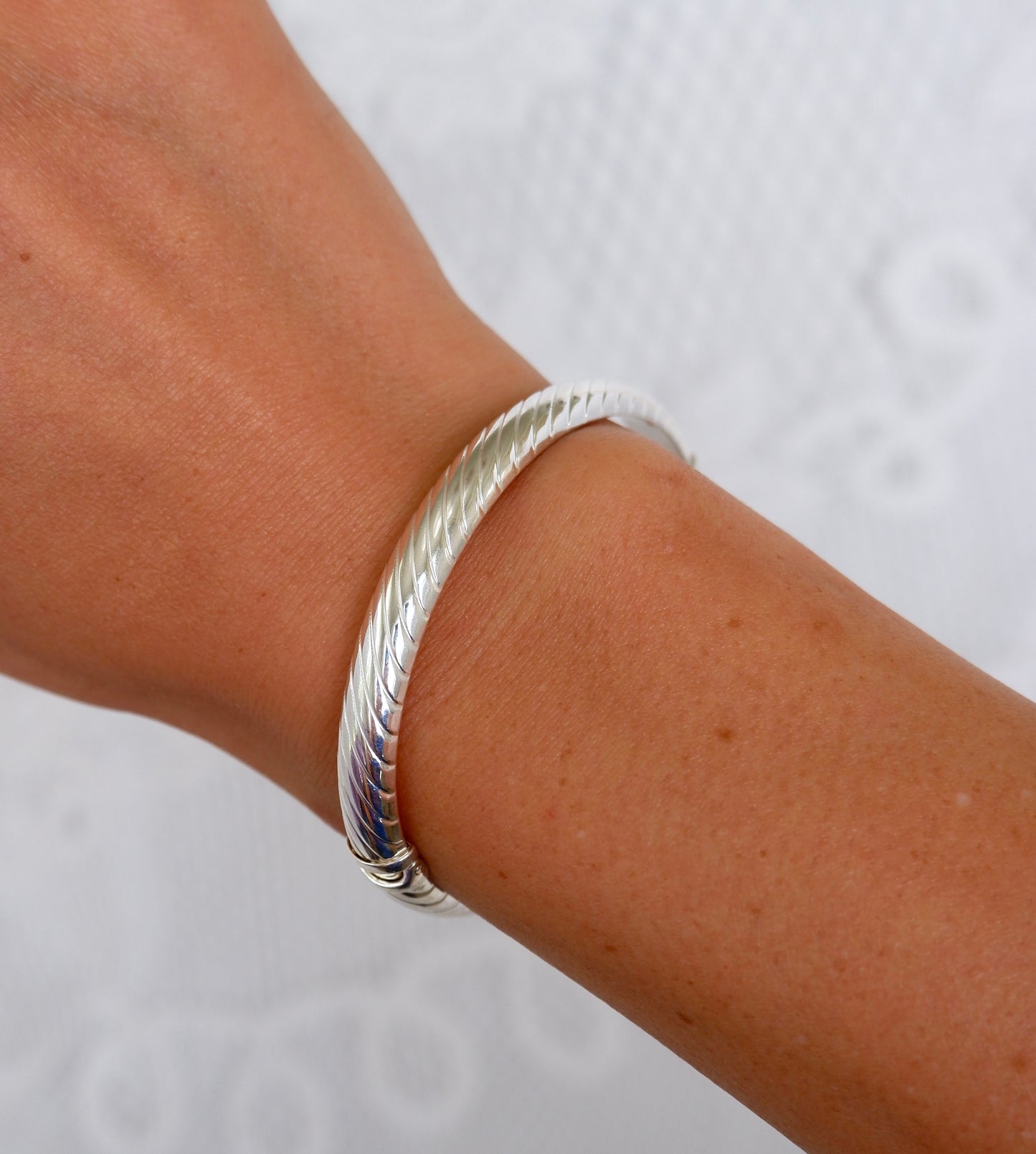 Lightweight Textured Hinge Bangle