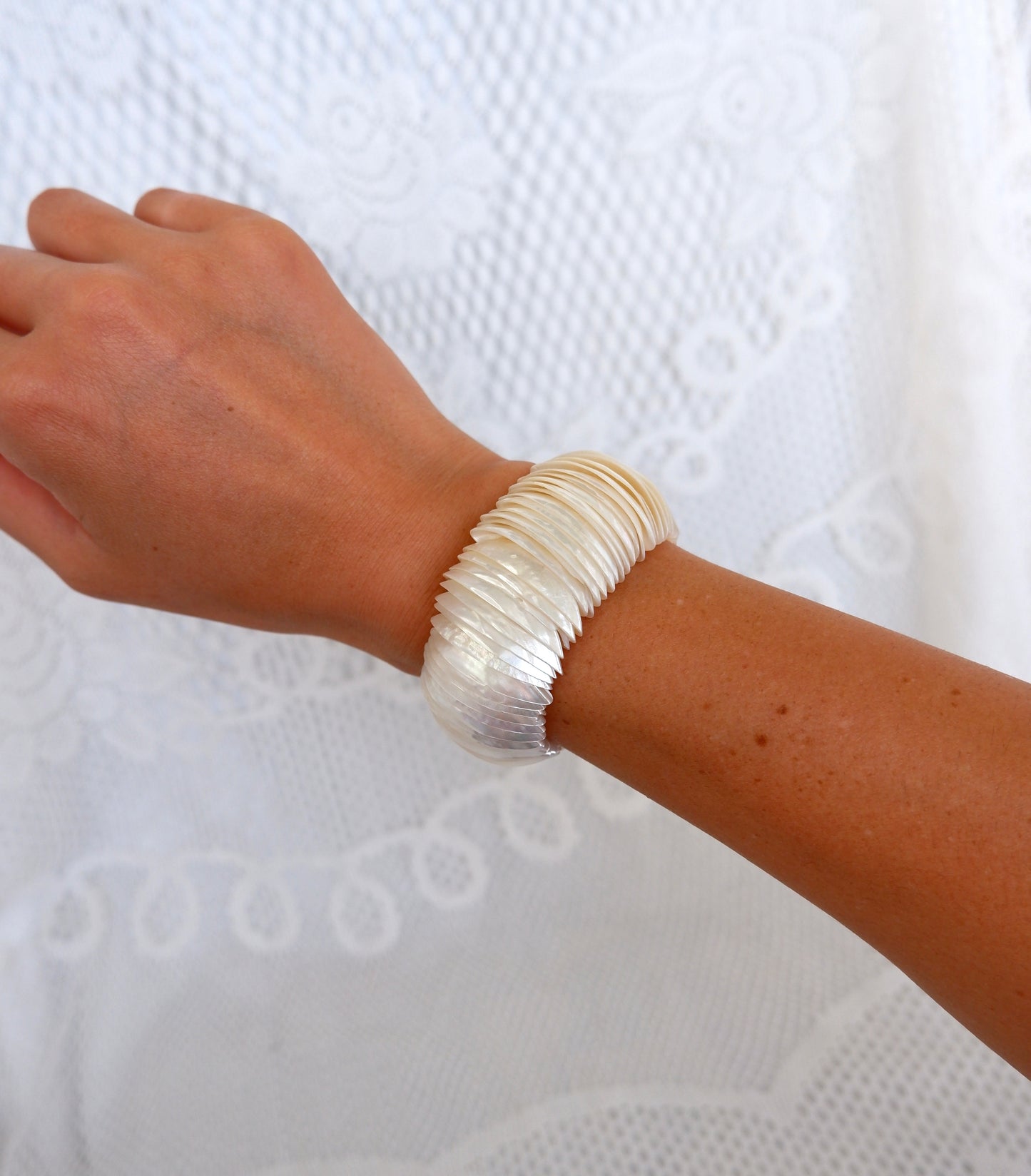 Mother of Pearl Stretch Bracelet