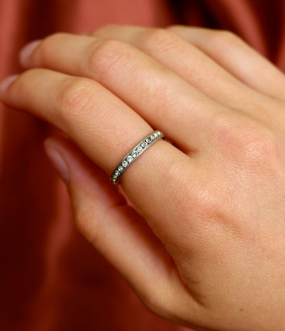 Channel Set Infinity Ring